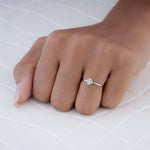 Load image into Gallery viewer, Petite Spark Ring
