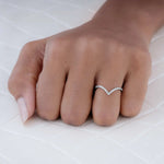 Load image into Gallery viewer, Viera Diamond V-Band RIng
