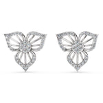 Load image into Gallery viewer, Floral Radiance Diamond Stud Earrings
