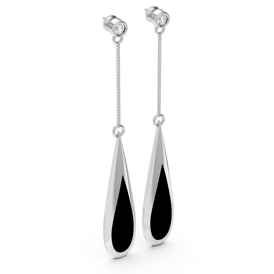 Tears of the Moon, Set in Silver Chains