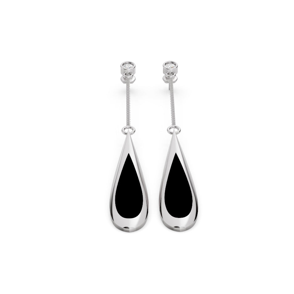 Tears of the Moon, Set in Silver Chains