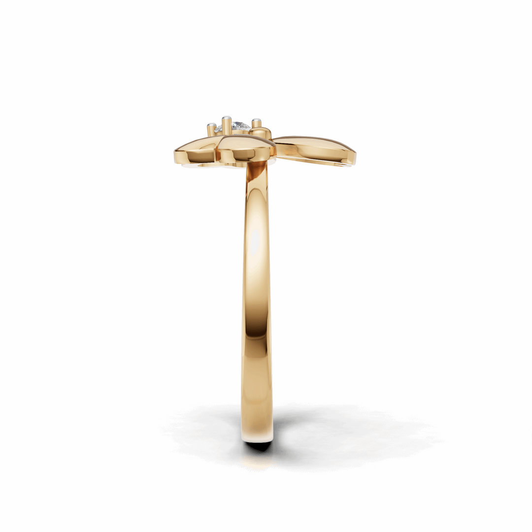 Heart Petal Clover Diamond Ring - 18Kt Gold vermeil