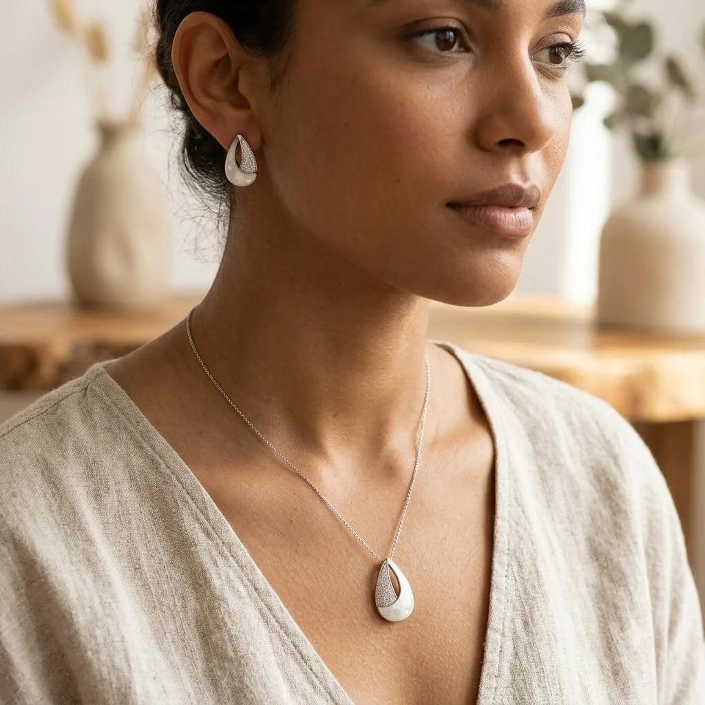The Luna Teardrop Mother-of-Pearl Set