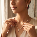 Load image into Gallery viewer, L'Étoile de Rubis Necklace Set