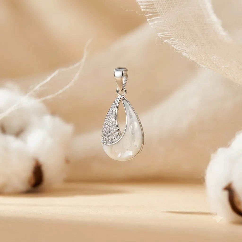 The Luna Teardrop Mother-of-Pearl Set