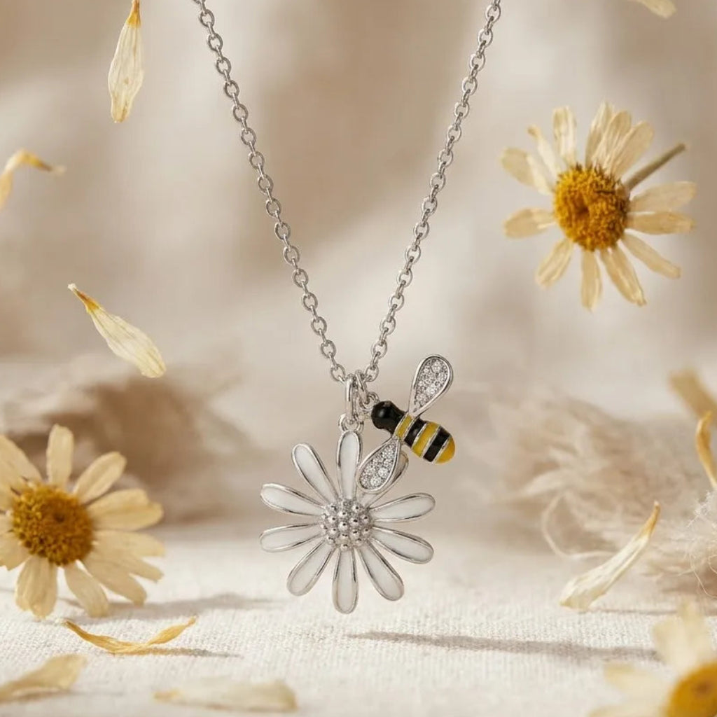 The Daisy & Honeybee Charm Set