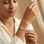 Load image into Gallery viewer, Mother-of-Pearl Clover Station Bracelet